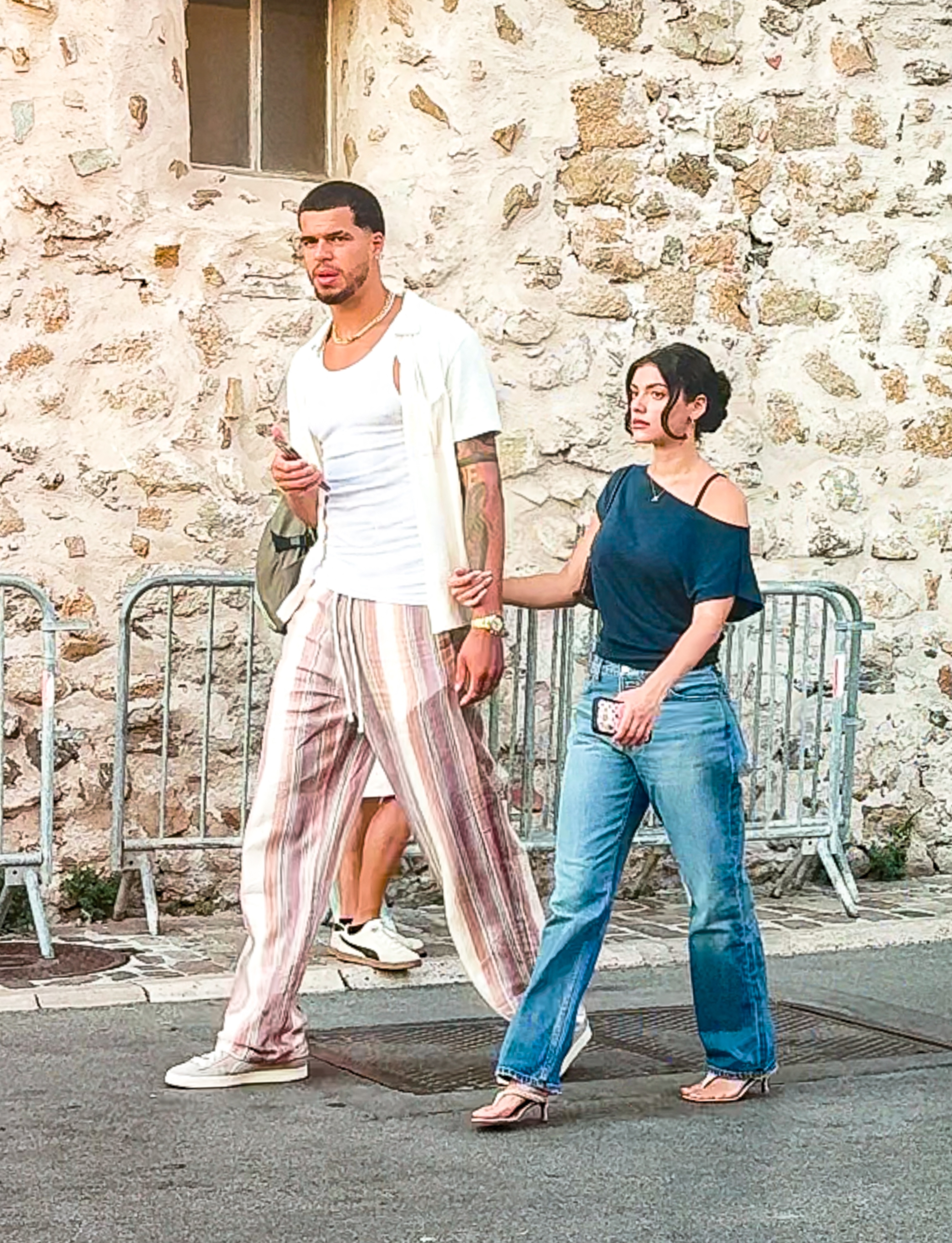 立博-小波特：不愿与球员前女友交往 他若被我打爆会以睡过我女人为由